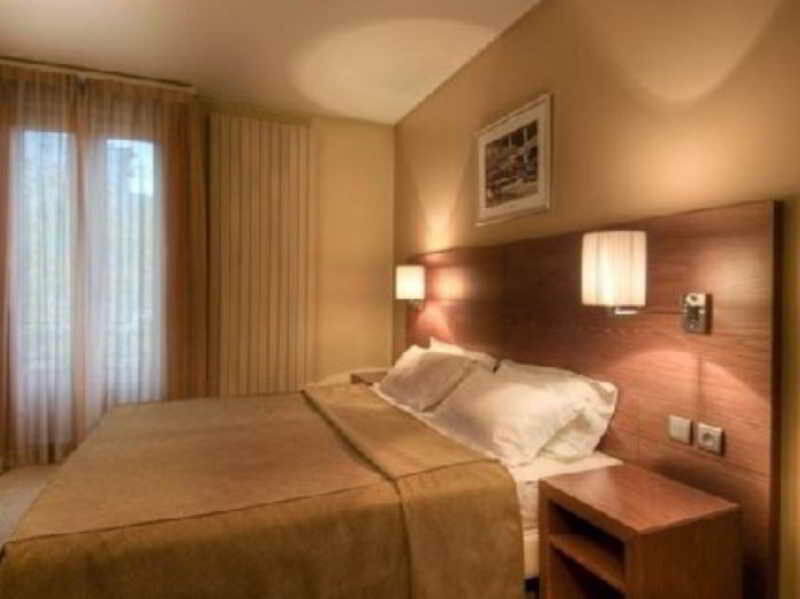 Hotel Gabriel Issy Paris Εξωτερικό φωτογραφία